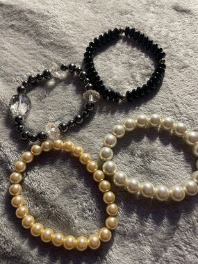 Pearl & Hematite Stretch Bracelet Set - Black, Cream, Gold
